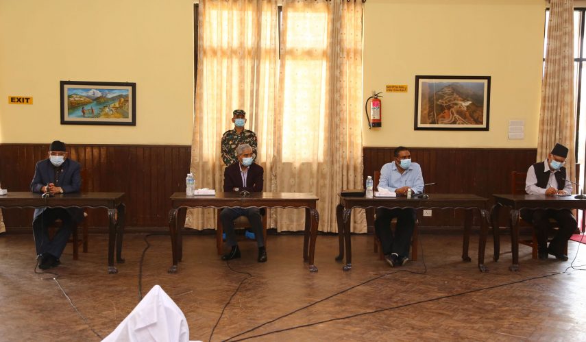 संसद बस्नुअघि सिंहदरबारमा सत्तारूढ गठबन्धनको बैठक