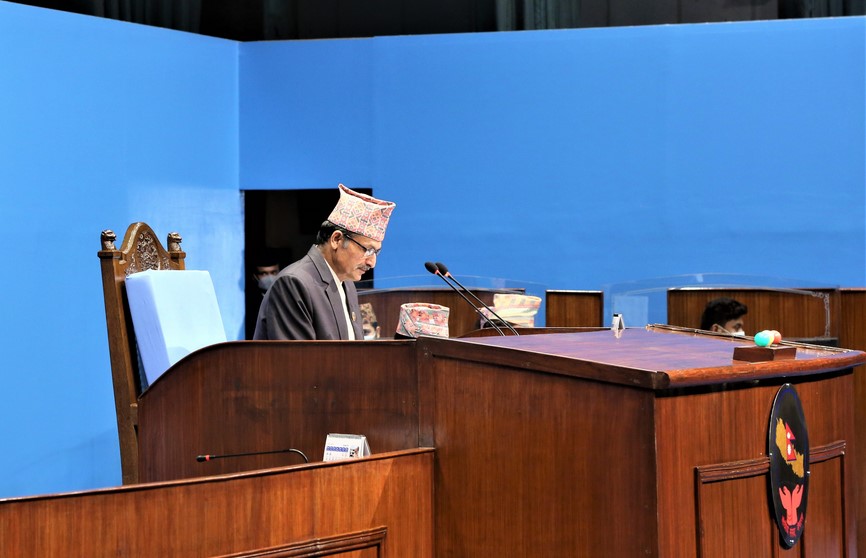 एमालेको नाराबाजीकाबीच संसदमा बजेटमाथि छलफल सुरु