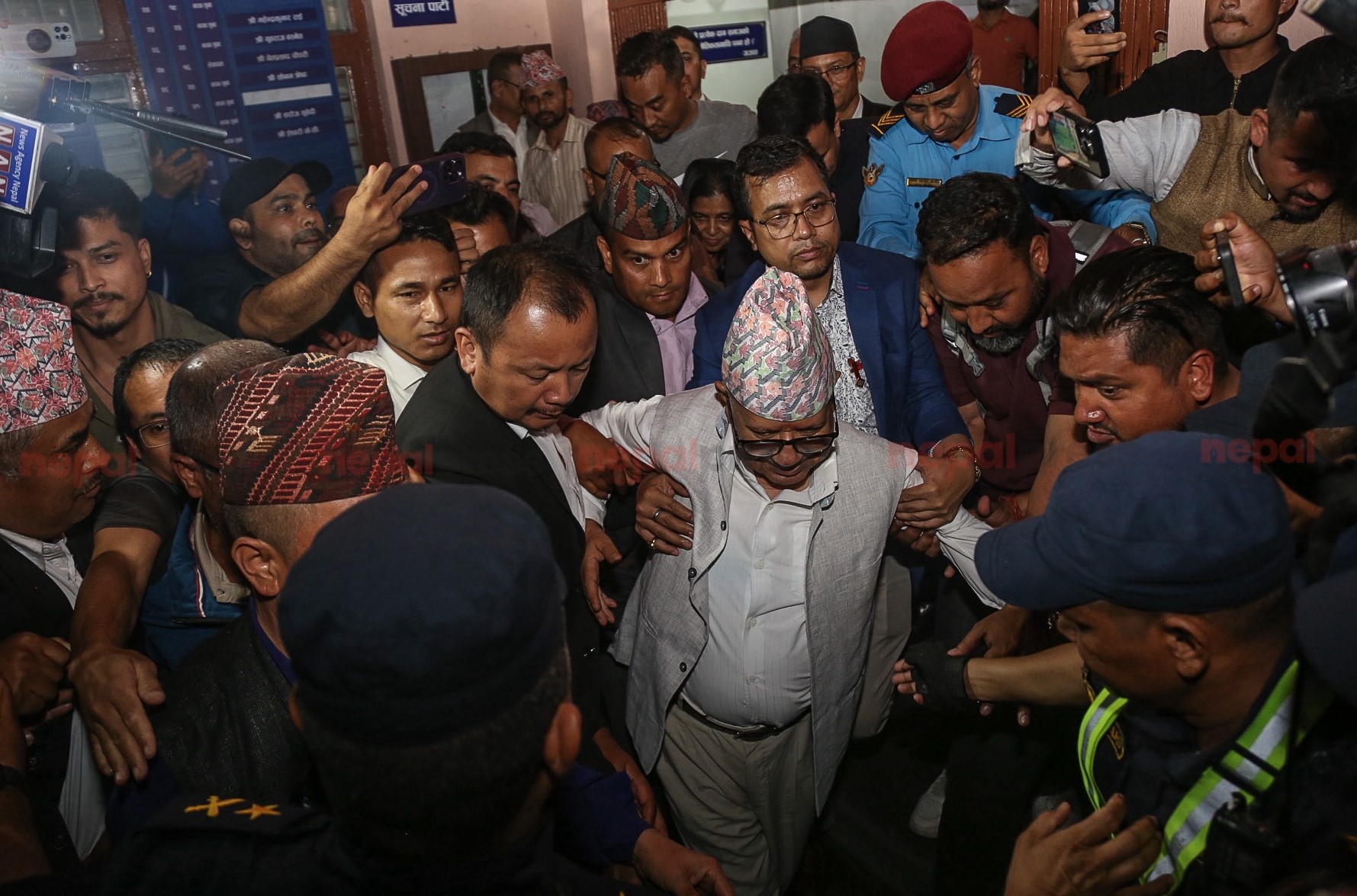 ३५ लाख धरौटी बुझाएर निस्किए पूर्वप्रधानमन्त्री नेपाल