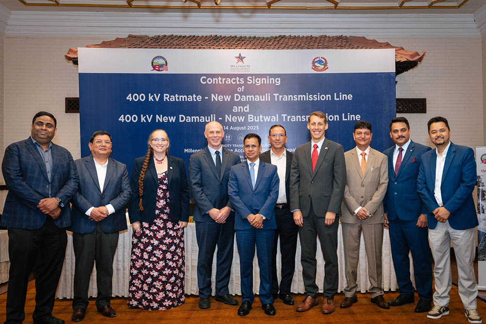 एमसीसी अन्तर्गत बन्ने विद्युत् प्रसारण आयोजनाका दुई ठूला ठेक्का सम्झौतामा हस्ताक्षर