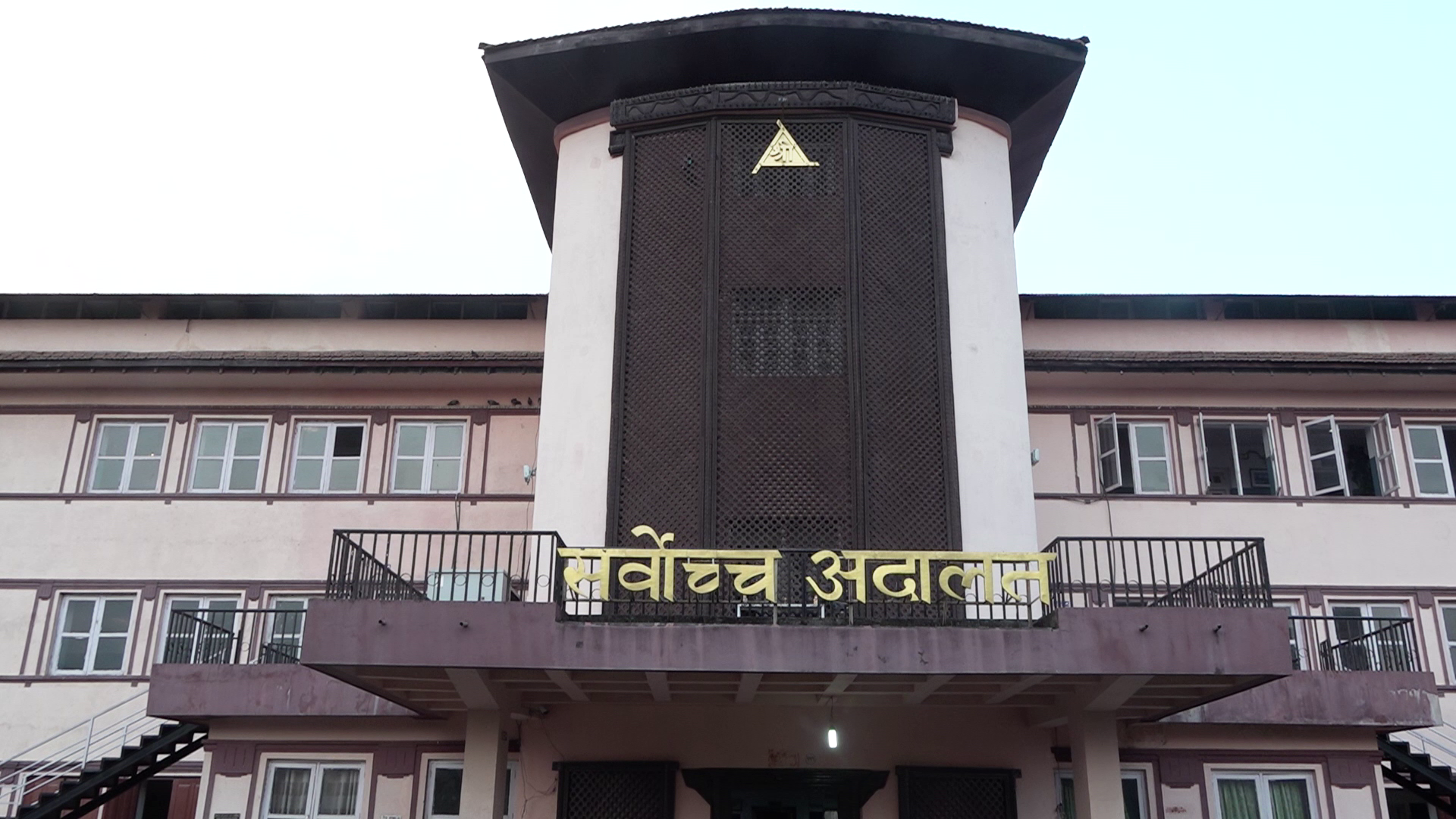 ओलीको रिहाइको माग गर्दै रिट दायर, सोमबार बहस हुने